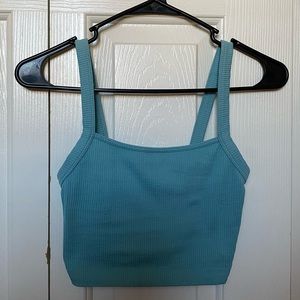 COLSIE (TARGET) CROPPED RIBBED TANK